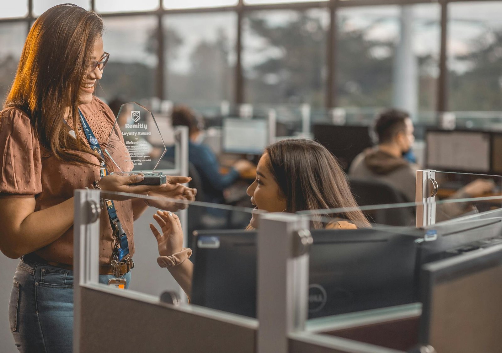 The Power of Recognition: Enhancing Workplace Morale Through Appreciation