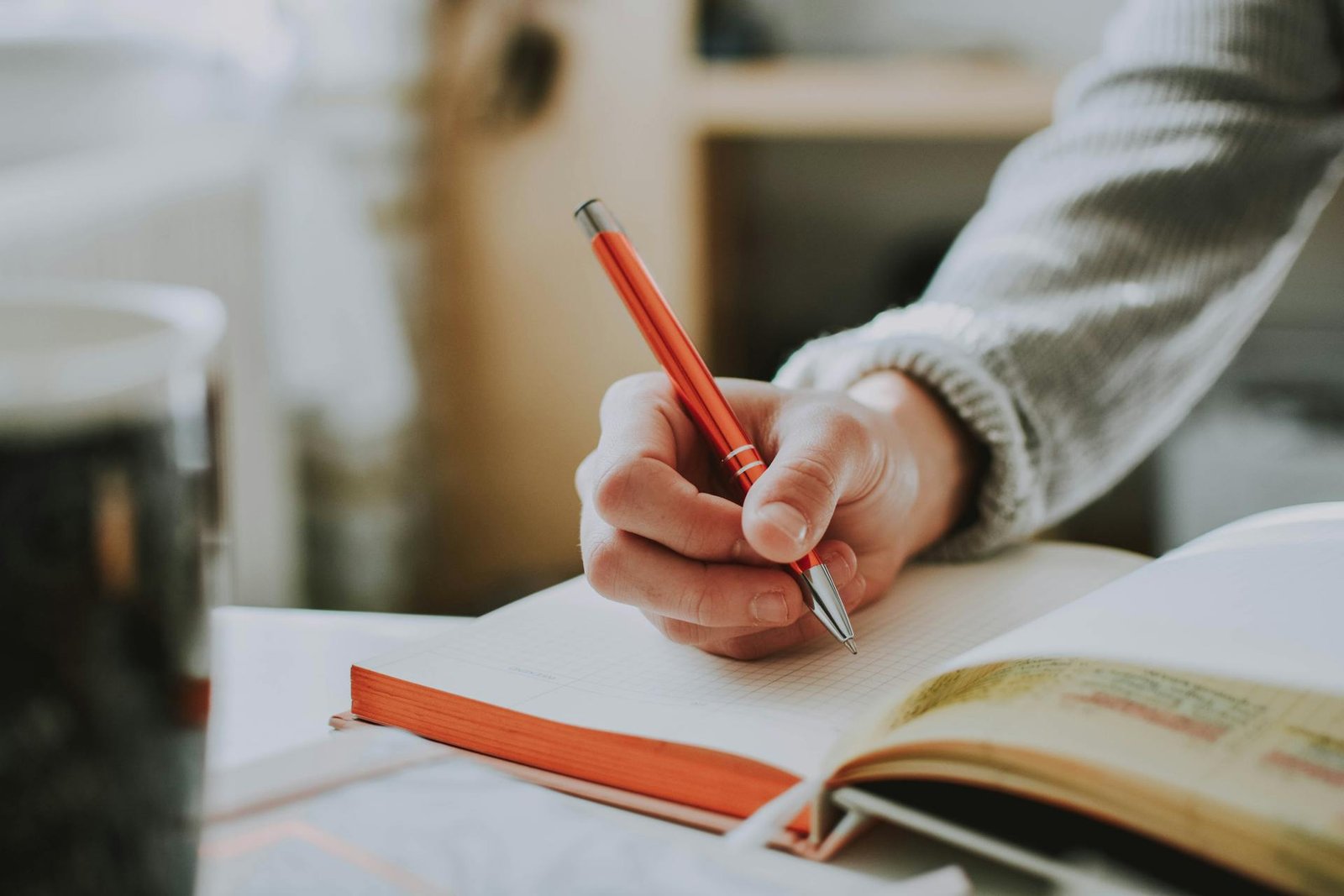 Why Keeping a Daily Journal Could Change Your Life